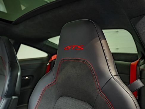 Certified 2025 Porsche 911 Carrera 4 GTS AWD/4WD image 46