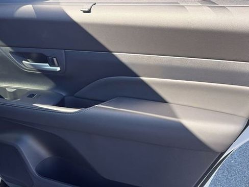 New 2026 Toyota Grand Highlander Limited image 37