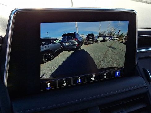 Certified 2022 Chevrolet Tahoe LT w/ Luxury Package image 20