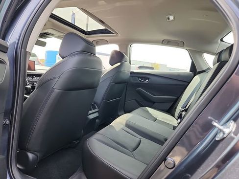 Used 2025 Honda Accord EX-L image 10