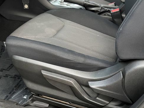 Used 2023 Subaru Crosstrek 2.0i AWD/4WD image 19
