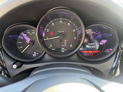 New 2026 Porsche Macan AWD/4WD image 30