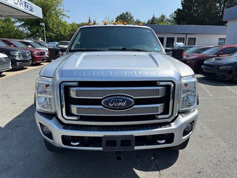Used 2016 Ford F250 Platinum w/ FX4 Off-Road Package AWD/4WD image 3
