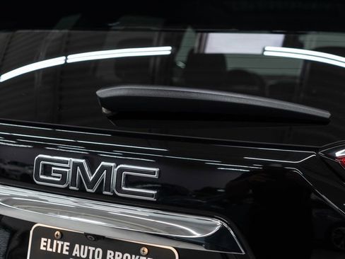 Used 2020 GMC Terrain SLT w/ Preferred Package image 44