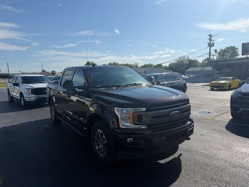 Used 2018 Ford F150 XLT w/ Equipment Group 302A Luxury AWD/4WD image 1