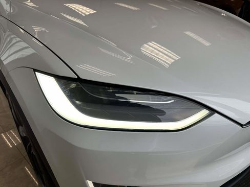 Used 2020 Tesla Model X Long Range image 6