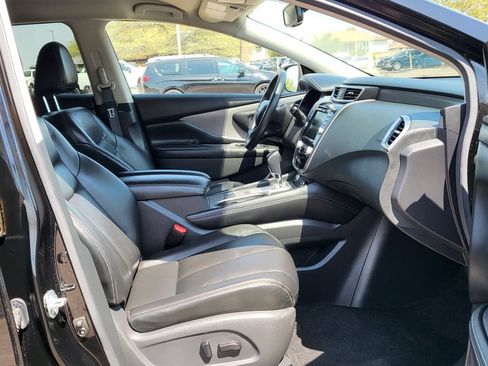 Used 2023 Nissan Murano SV w/ SV Midnight Edition Package FWD image 19