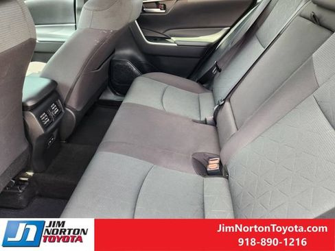 Used 2024 Toyota RAV4 XLE FWD image 29
