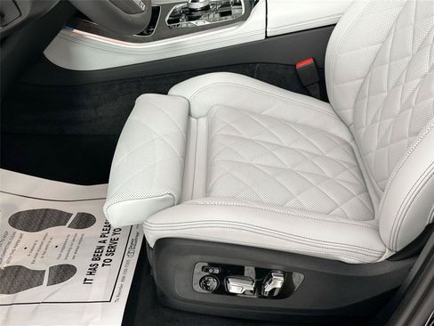 New 2026 BMW X5 xDrive50e AWD/4WD image 39