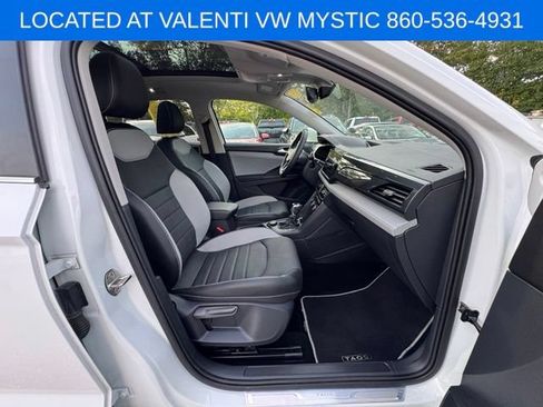 Certified 2023 Volkswagen Taos SEL AWD/4WD image 30