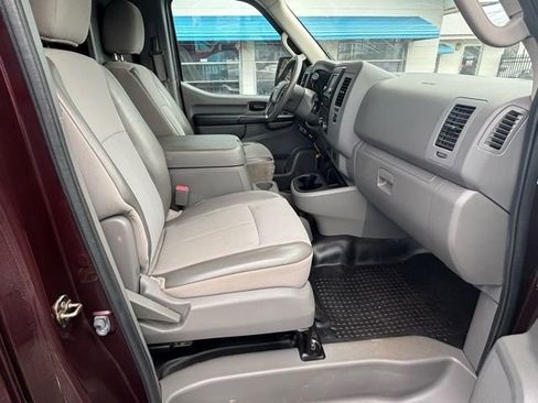 Used 2015 Nissan NV 2500 SL w/ Technology Package image 9