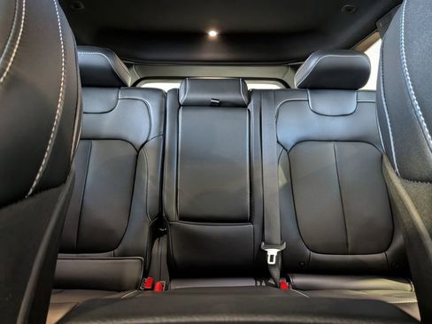 New 2025 Jeep Grand Cherokee Limited w/ Luxury Tech Group II image 23