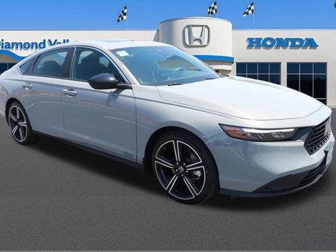 Used 2024 Honda Accord Sport image 1