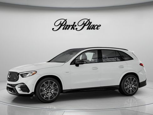 Certified 2026 Mercedes-Benz GLC 43 AMG 4MATIC image 3