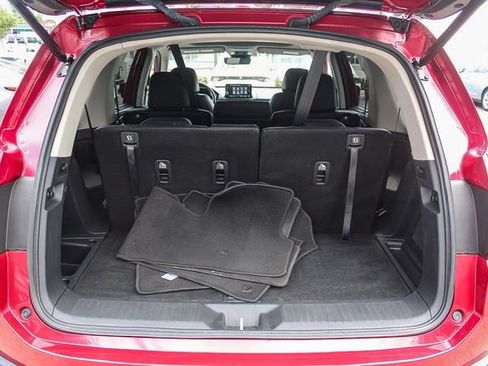Used 2025 Honda Pilot Touring image 37