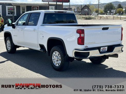 Used 2020 Chevrolet Silverado 3500 LT w/ Convenience Package AWD/4WD image 5