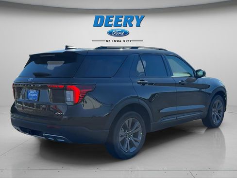New 2026 Ford Explorer Active AWD/4WD image 7