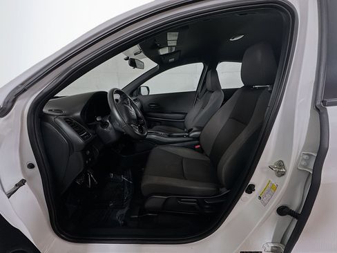 Used 2019 Honda HR-V Sport image 19