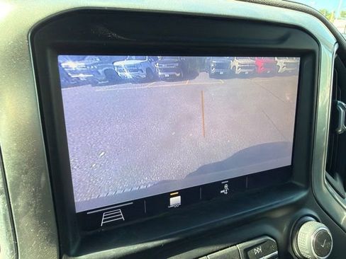 Used 2019 Chevrolet Silverado 1500 LTZ w/ LTZ Convenience Package AWD/4WD image 13