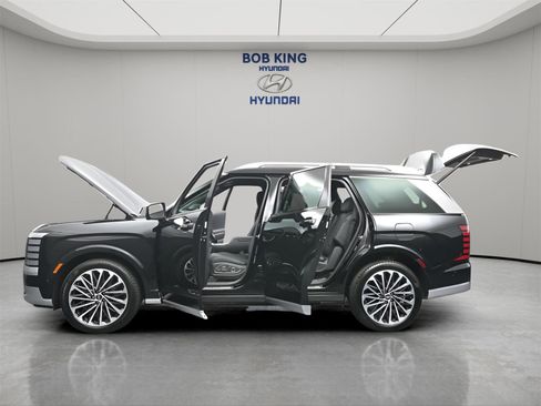 New 2026 Hyundai Palisade Calligraphy FWD image 21