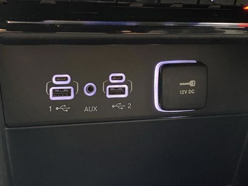 New 2025 Jeep Grand Cherokee L Limited w/ Trailer Tow Package image 24