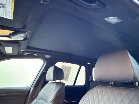 Certified 2025 BMW X5 M60i w/ Executive Package image 12