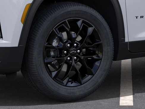 New 2026 Chevrolet Traverse LT w/ Midnight/Sport Edition AWD/4WD image 9