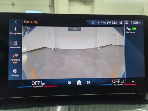 Used 2025 BMW X1 xDrive28i image 16