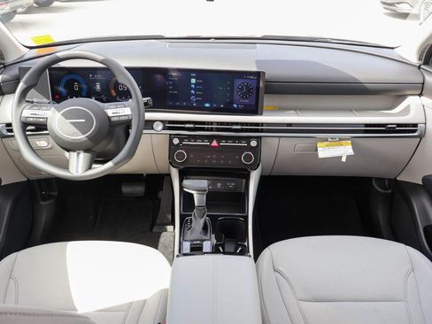New 2026 Hyundai Tucson SEL FWD image 6