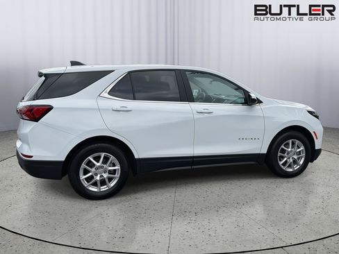 Used 2023 Chevrolet Equinox LT FWD image 7