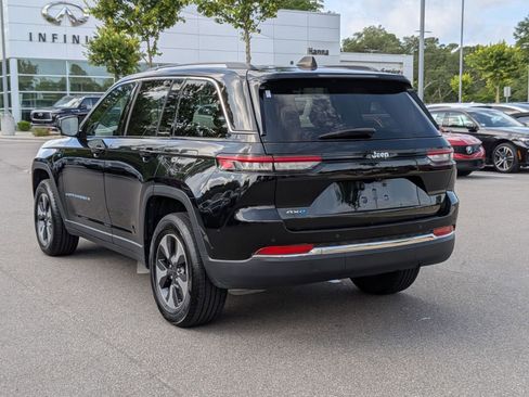 Used 2024 Jeep Grand Cherokee Limited 4xe AWD/4WD image 5