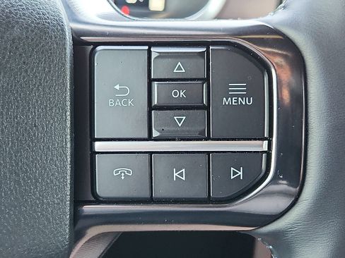 Used 2025 Ford F150 Platinum w/ FX4 Off-Road Package AWD/4WD image 16
