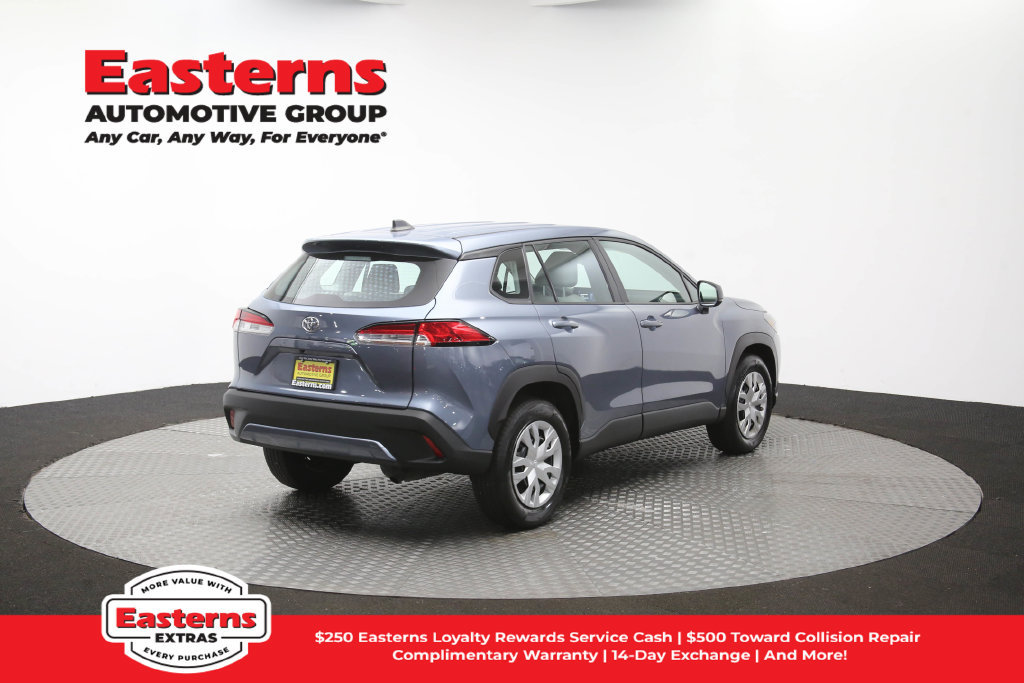 Used 2025 Toyota Corolla Cross L FWD image 40