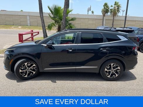 Used 2025 Kia Sportage EX w/ Premium Package FWD image 3