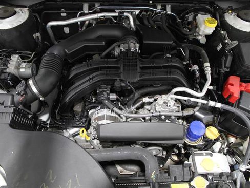 Used 2021 Subaru Outback Premium image 20