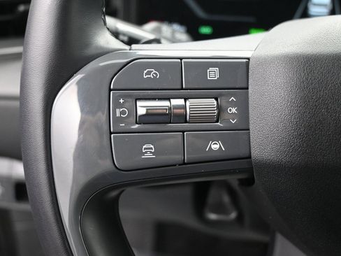 Used 2024 Kia EV9 Light image 28