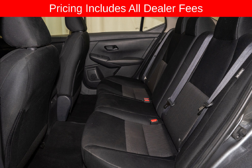 Used 2025 Nissan Sentra SV FWD image 8