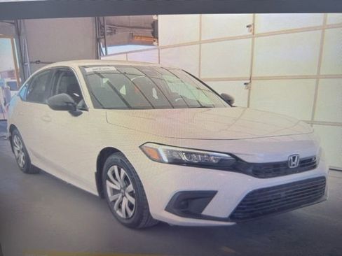 Used 2023 Honda Civic LX image 2