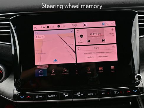 Used 2024 Jeep Wagoneer Series II w/ Flexible Seating Group image 14