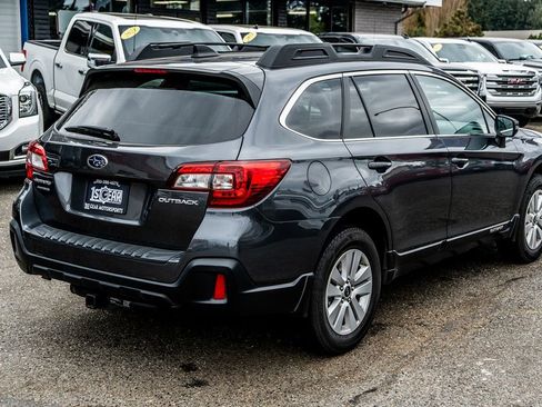 Used 2019 Subaru Outback 2.5i Premium w/ Popular Package #2 AWD/4WD image 11