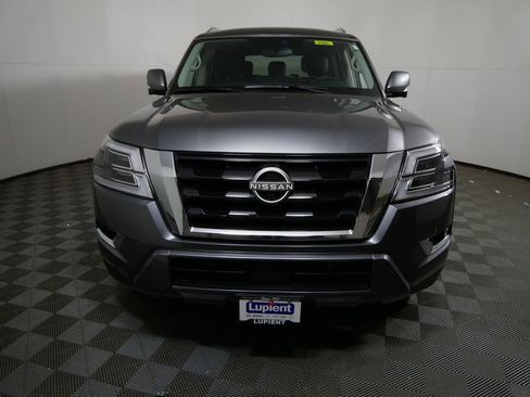 Used 2024 Nissan Armada SL image 8