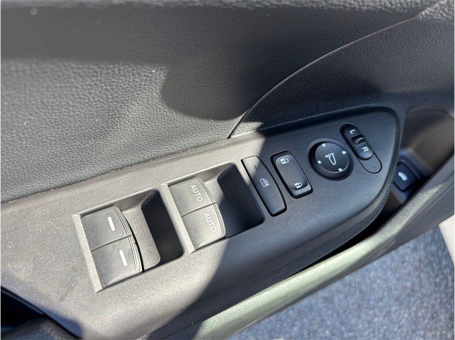 Used 2019 Honda Civic EX-L image 18