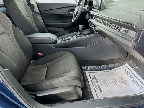 Used 2024 Honda Accord EX image 33