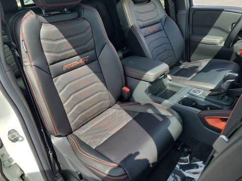 New 2026 Nissan Frontier PRO-4X w/ Pro Premium Package AWD/4WD image 13