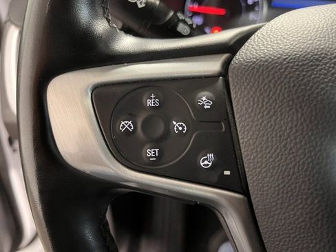 Used 2024 GMC Terrain SLT image 22