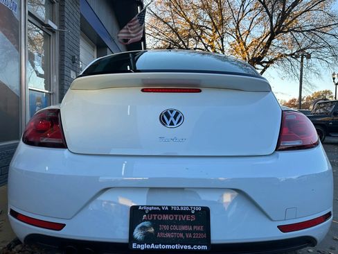 Used 2018 Volkswagen Beetle 2.0T Coast FWD image 4