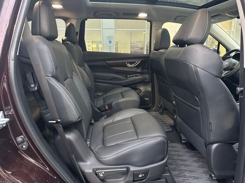 Used 2025 Subaru Ascent Touring image 17