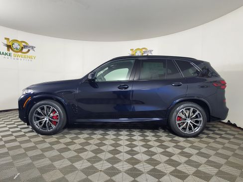 New 2026 BMW X5 xDrive50e w/ M Sport Package image 4