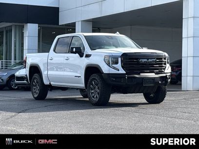 New 2026 GMC Sierra 1500 AT4X w/ LPO, Black Badging Package