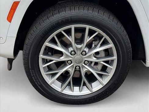 Used 2023 Jeep Grand Cherokee Summit w/ Advanced Protech Group IV image 8